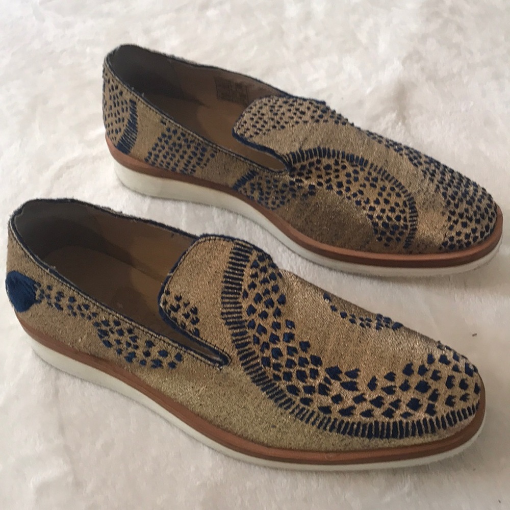Free People Snake Eyes Gold Loafer 10/41